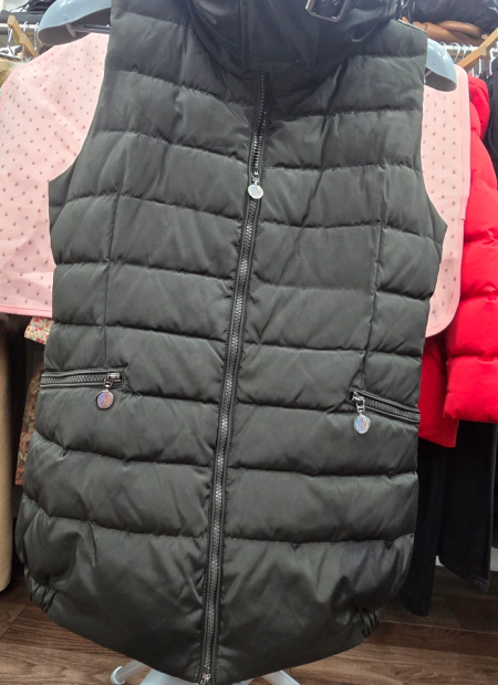 패딩몽클li